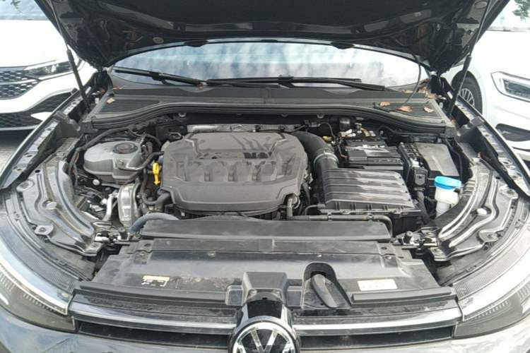 Used Volkswagen Passat 2025 Pro 380TSI Starry Dragon Luxury Edition Engine Bay