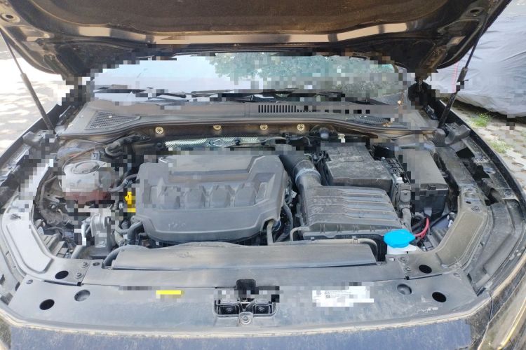 Used Volkswagen Passat 2025 Outstanding Model 380TSI Starry Dragon Edition Engine Bay