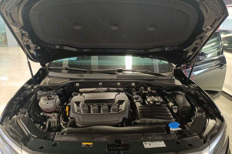 Used Volkswagen Passat 2025 Outstanding Model 330TSI Elite Edition Engine Bay