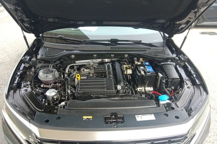 Used Volkswagen Passat 2025 Outstanding Model 280TSI Business Edition Engine Bay