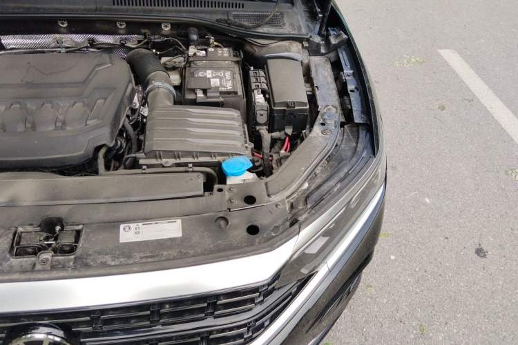 Used Volkswagen Passat 2025 Outstanding Model 380TSI Dragon Glory Edition Engine Bay Left
