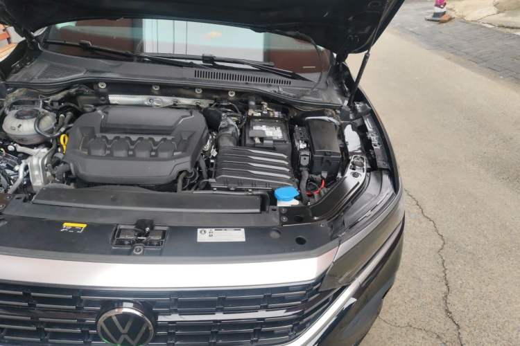 Used Volkswagen Passat 2025 Outstanding Model 330TSI Elite Edition Engine Bay Left