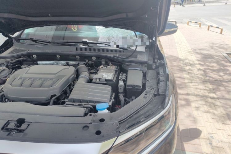Used Volkswagen Passat 2025 Premium Version 380TSI Dragon Edition Engine Bay Left