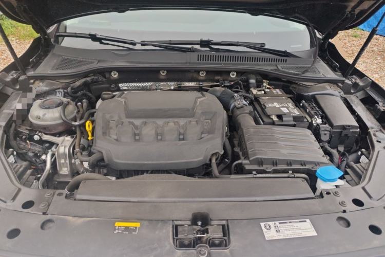 Used Volkswagen Passat 2025 Outstanding Model 330TSI Elite Edition Engine Bay