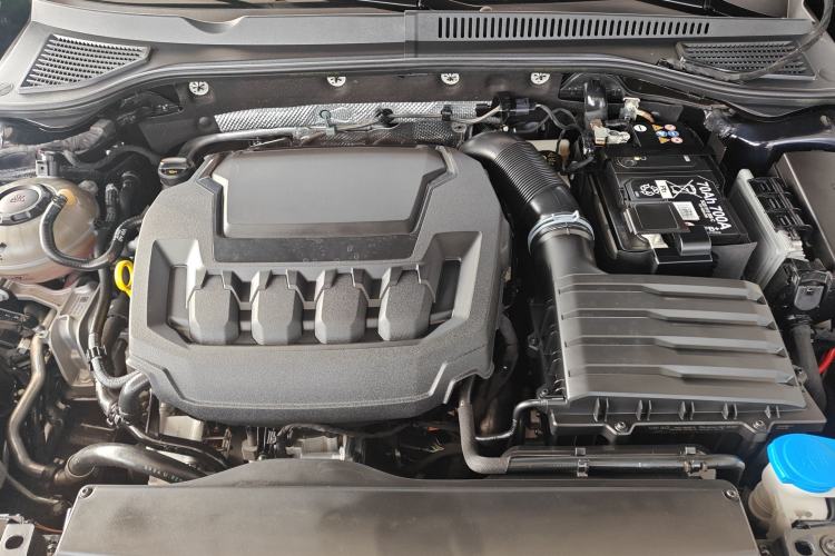 Used Volkswagen Passat 2025 Outstanding Model 380TSI Starry Dragon Edition Engine Bay