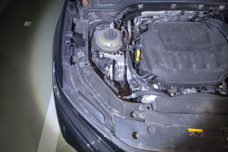 Used Volkswagen Passat 2025 Outstanding Model 380TSI Starry Dragon Edition Engine Bay Right