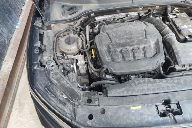 Used Volkswagen Passat 2025 Outstanding Model 380TSI Starry Dragon Glorious Edition Engine Bay Right