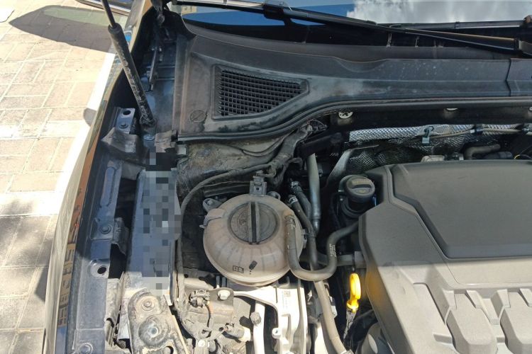 Used Volkswagen Passat 2025 Outstanding Model 380TSI Starry Dragon Glorious Edition Engine Bay Right