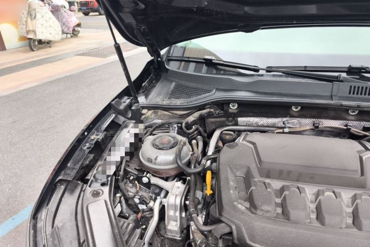 Used Volkswagen Passat 2025 Outstanding Model 330TSI Elite Edition Engine Bay Right
