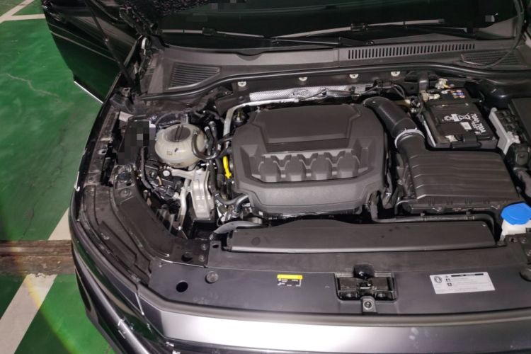 Used Volkswagen Passat 2025 Premium Version 380TSI Dragon Edition Engine Bay Right
