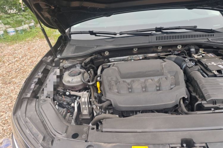 Used Volkswagen Passat 2025 Outstanding Model 330TSI Elite Edition Engine Bay Right