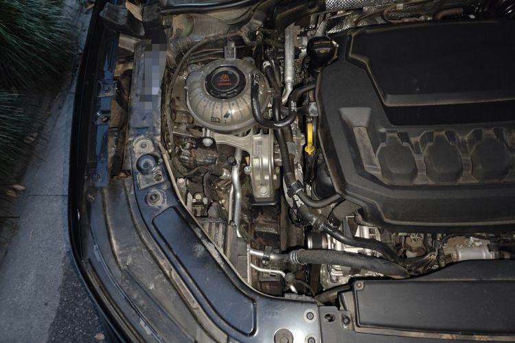 Used Volkswagen Passat 2025 Outstanding Model 330TSI Starry Elite Edition Engine Bay Right