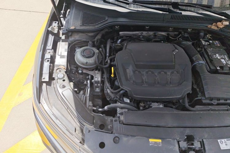 Used Volkswagen Passat 2025 Premium Version 380TSI Dragon Edition Engine Bay Right