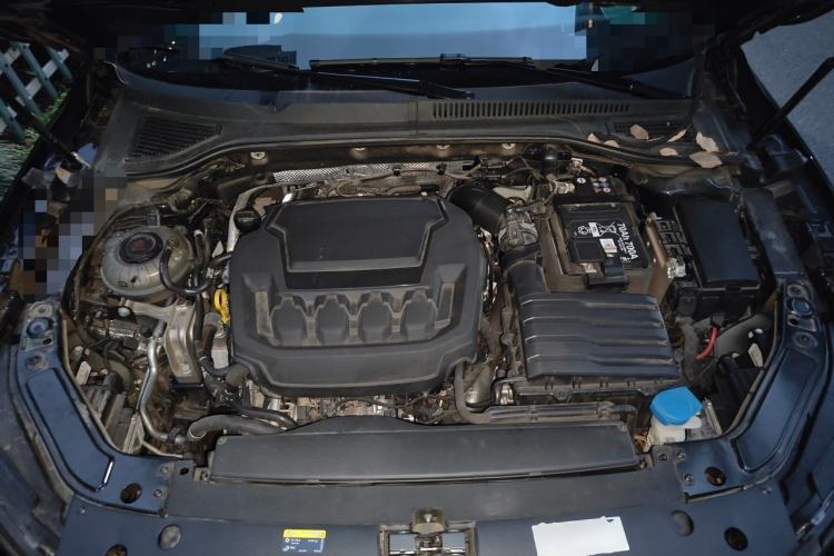 Used Volkswagen Passat 2025 Outstanding Model 330TSI Starry Elite Edition Engine Bay
