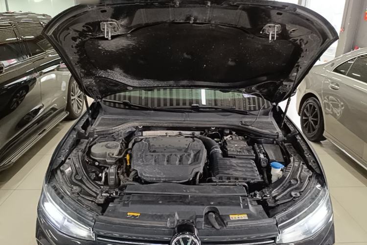 Used Volkswagen Passat 2025 Pro 380TSI Starry Dragon Edition Engine Bay