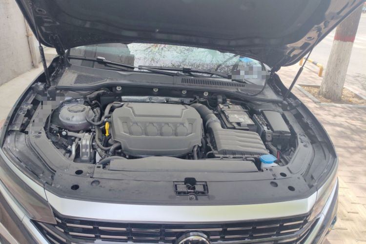Used Volkswagen Passat 2025 Premium Version 380TSI Dragon Edition Engine Bay