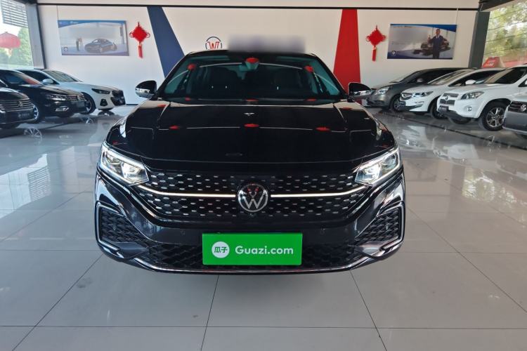 Used Volkswagen Passat 2025 Outstanding Model 380TSI Starry Dragon Glorious Edition Exterior 1