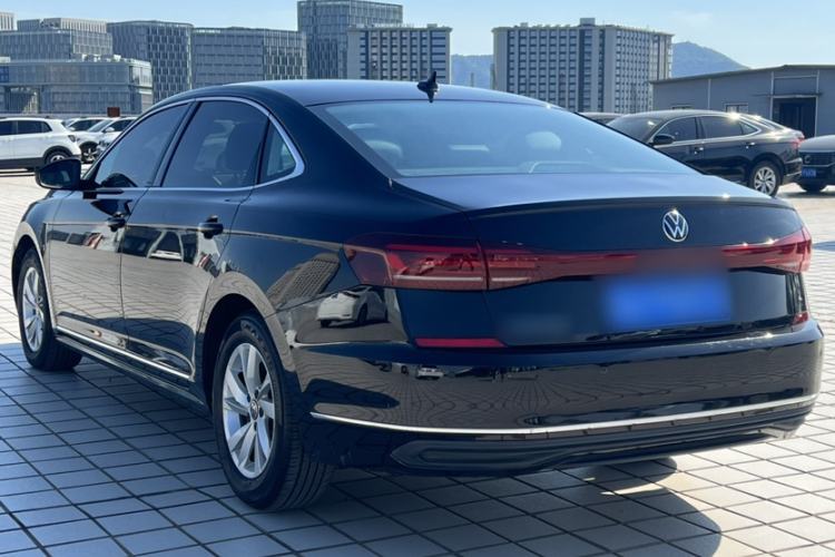 Used Volkswagen Passat 2025 Outstanding Model 280TSI Business Edition Exterior 1