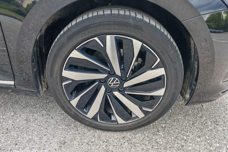 Used Volkswagen Passat 2025 Outstanding Model 380TSI Dragon Glory Edition Exterior 10