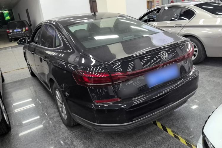 Used Volkswagen Passat 2025 Outstanding Model 280TSI Business Edition Exterior 2