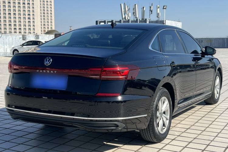 Used Volkswagen Passat 2025 Outstanding Model 280TSI Business Edition Exterior 2