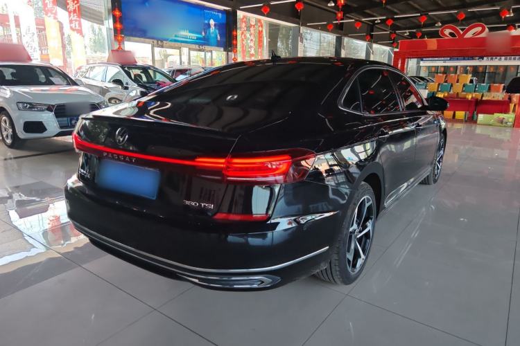 Used Volkswagen Passat 2025 Outstanding Model 380TSI Starry Dragon Glorious Edition Exterior 3