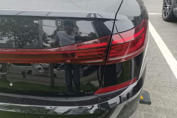 Used Volkswagen Passat 2025 Outstanding Model 280TSI Business Edition Exterior 3