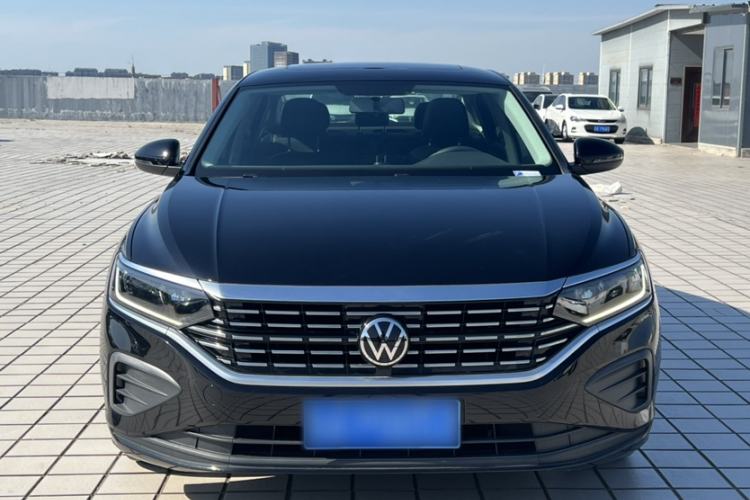Used Volkswagen Passat 2025 Outstanding Model 280TSI Business Edition Exterior 3