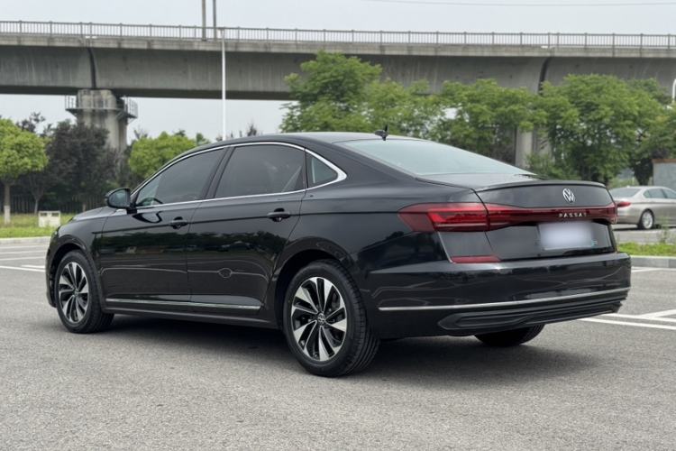 Used Volkswagen Passat 2025 Outstanding Model 280TSI Business Edition Exterior 3