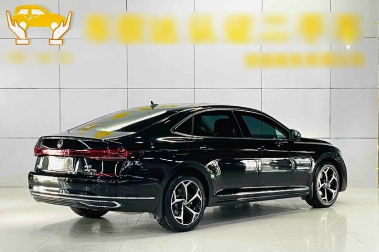 Used Volkswagen Passat 2025 Outstanding Model 380TSI Starry Dragon Edition Exterior 4