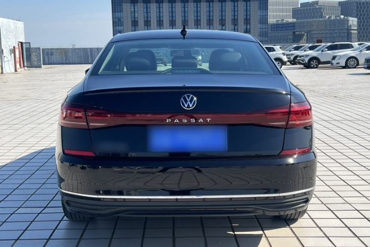 Used Volkswagen Passat 2025 Outstanding Model 280TSI Business Edition Exterior 5