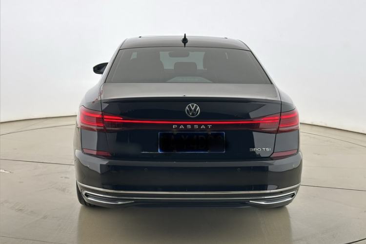 Used Volkswagen Passat 2025 Outstanding Model 380TSI Dragon Glory Edition Exterior 6