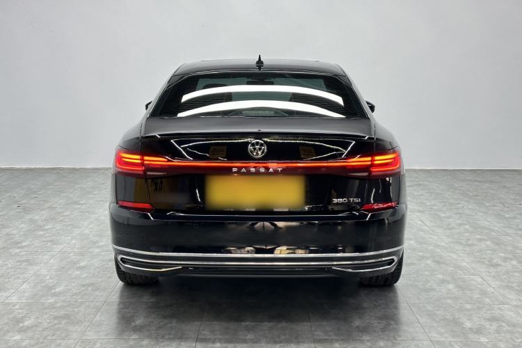 Used Volkswagen Passat 2025 Outstanding Model 380TSI Starry Dragon Edition Exterior 8