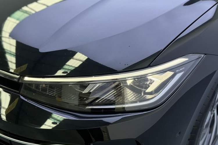 Used Volkswagen Passat 2025 Pro 380TSI Dragon Edition Exterior 9