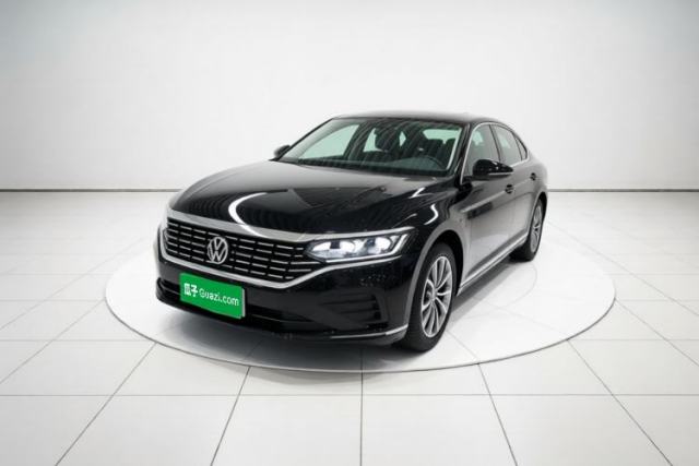 Używany Volkswagen Passat 2025 Outstanding Model 280TSI Business Edition