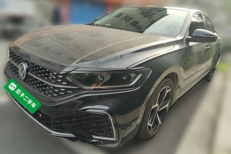 Used Volkswagen Passat 2025 Outstanding Model 380TSI Starry Dragon Edition Guazi used car, China used car export, Used car for sale, Used  cars, Cheapest cars for sale
