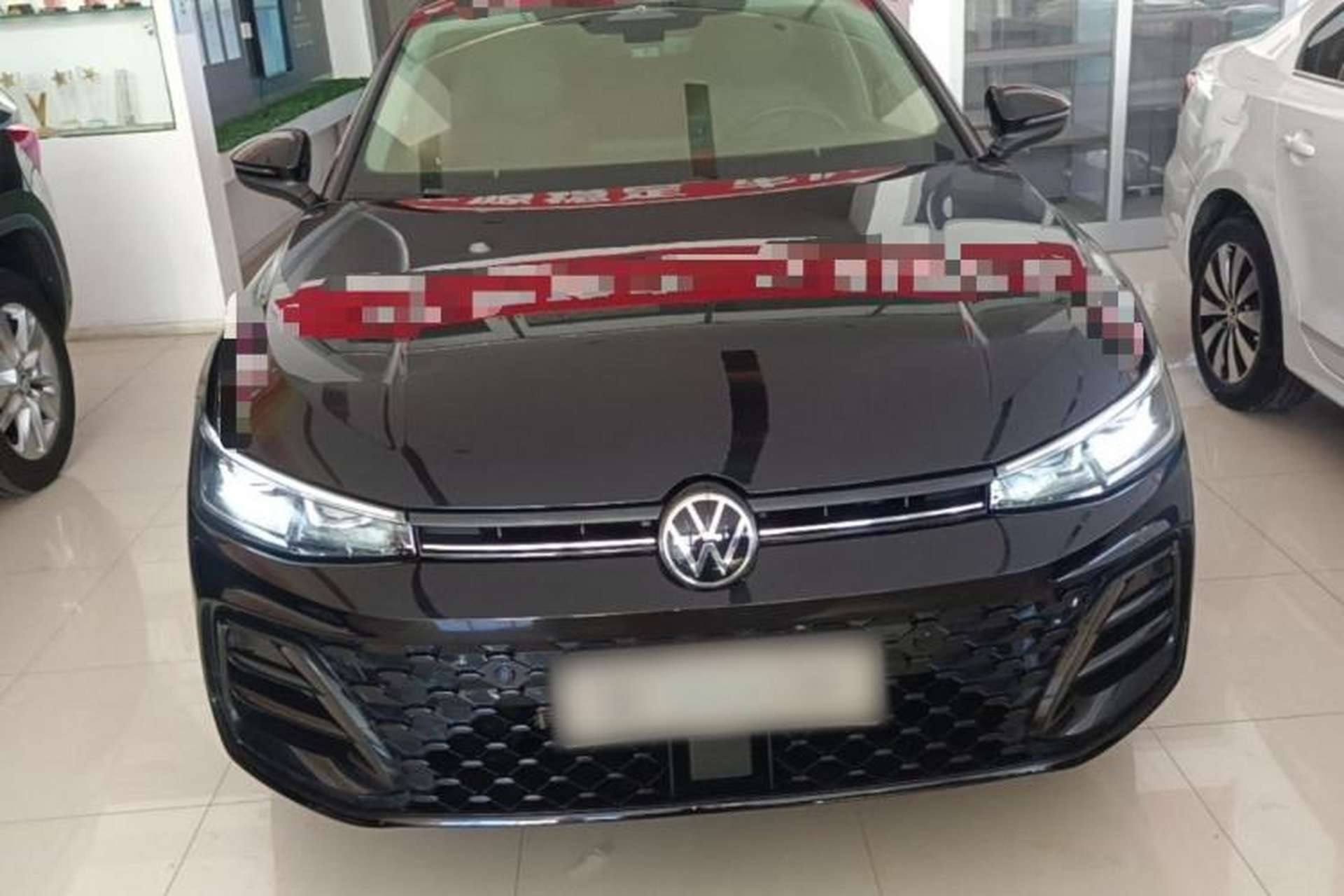 Used Volkswagen Passat 2025 Pro 380TSI Starry Dragon Edition Front