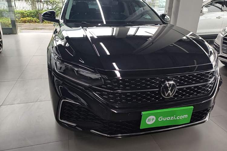 Used Volkswagen Passat 2025 Outstanding Model 380TSI Starry Dragon Edition Front