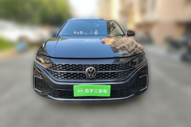 Used Volkswagen Passat 2025 Outstanding Model 380TSI Starry Dragon Edition Front