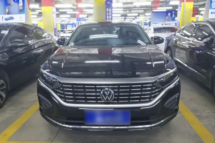 Used Volkswagen Passat 2025 Premium Version 380TSI Dragon Edition Front