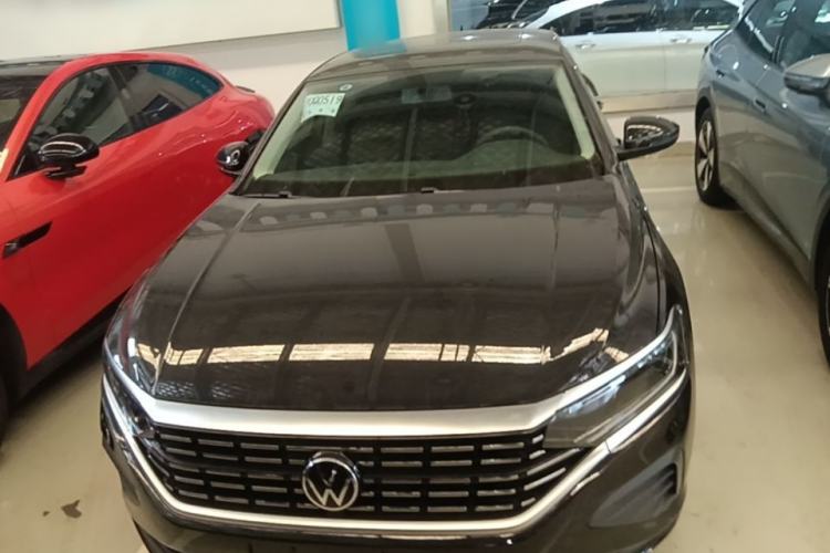 Used Volkswagen Passat 2025 Outstanding Model 280TSI Business Edition Front