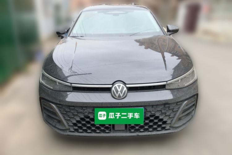 Used Volkswagen Passat 2025 Pro 380TSI Dragon Supreme Edition Front