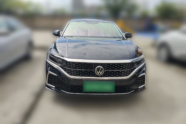 Used Volkswagen Passat 2025 Outstanding Model 380TSI Starry Dragon Edition Front