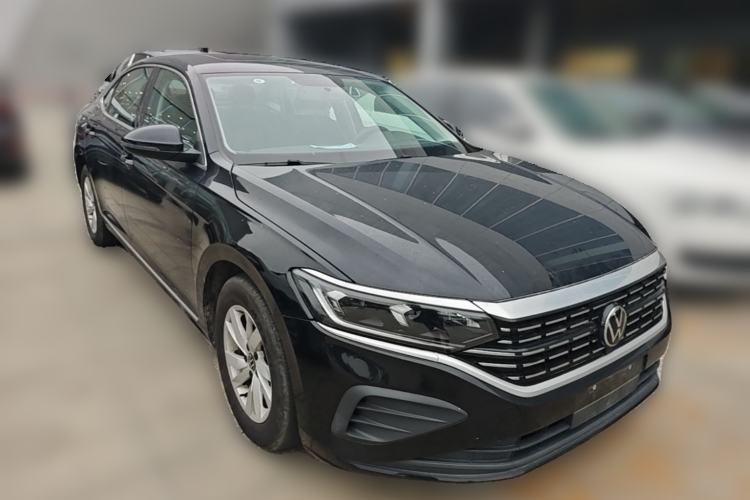 Used Volkswagen Passat 2025 Outstanding Model 280TSI Business Edition Front Right 45 Deg