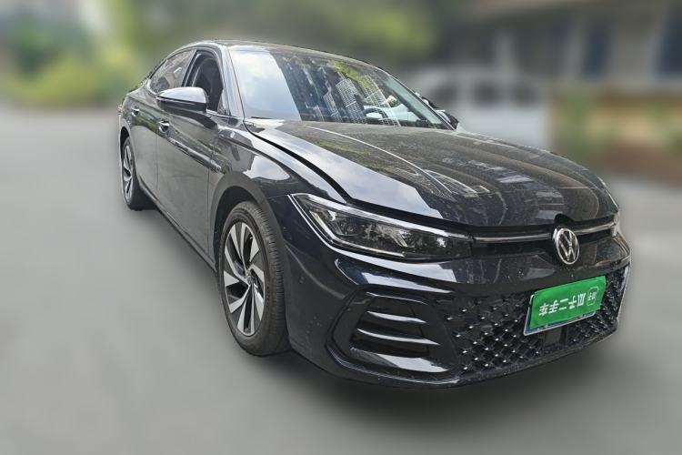 Used Volkswagen Passat 2025 Pro 380TSI Dragon Edition Front Right 45 Deg