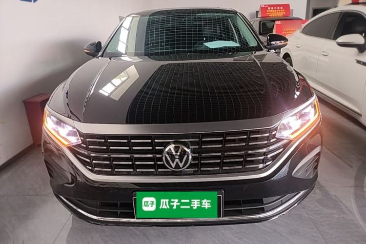 Used Volkswagen Passat 2025 Premium Version 380TSI Dragon Edition Front