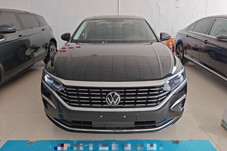 Used Volkswagen Passat 2025 Premium Version 380TSI Dragon Edition Front