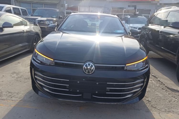 Used Volkswagen Passat 2025 Pro 380TSI Dragon Edition Front