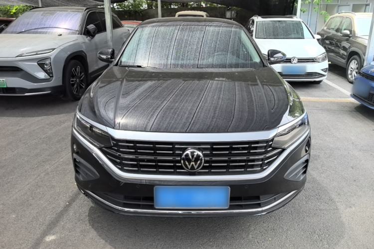 Used Volkswagen Passat 2025 Premium Version 380TSI Dragon Edition Front