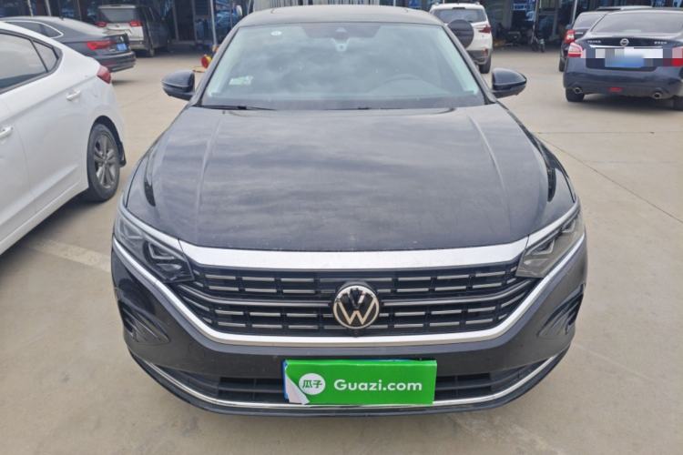 Used Volkswagen Passat 2025 Outstanding Model 380TSI Dragon Glory Edition Front